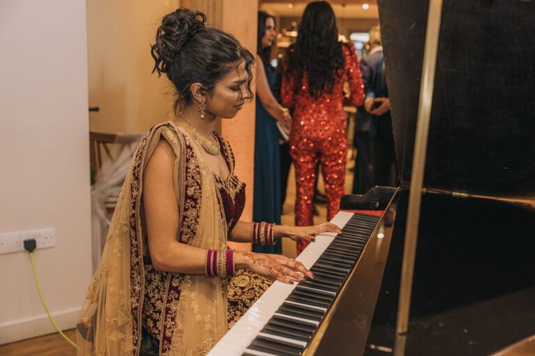 wedding pianist